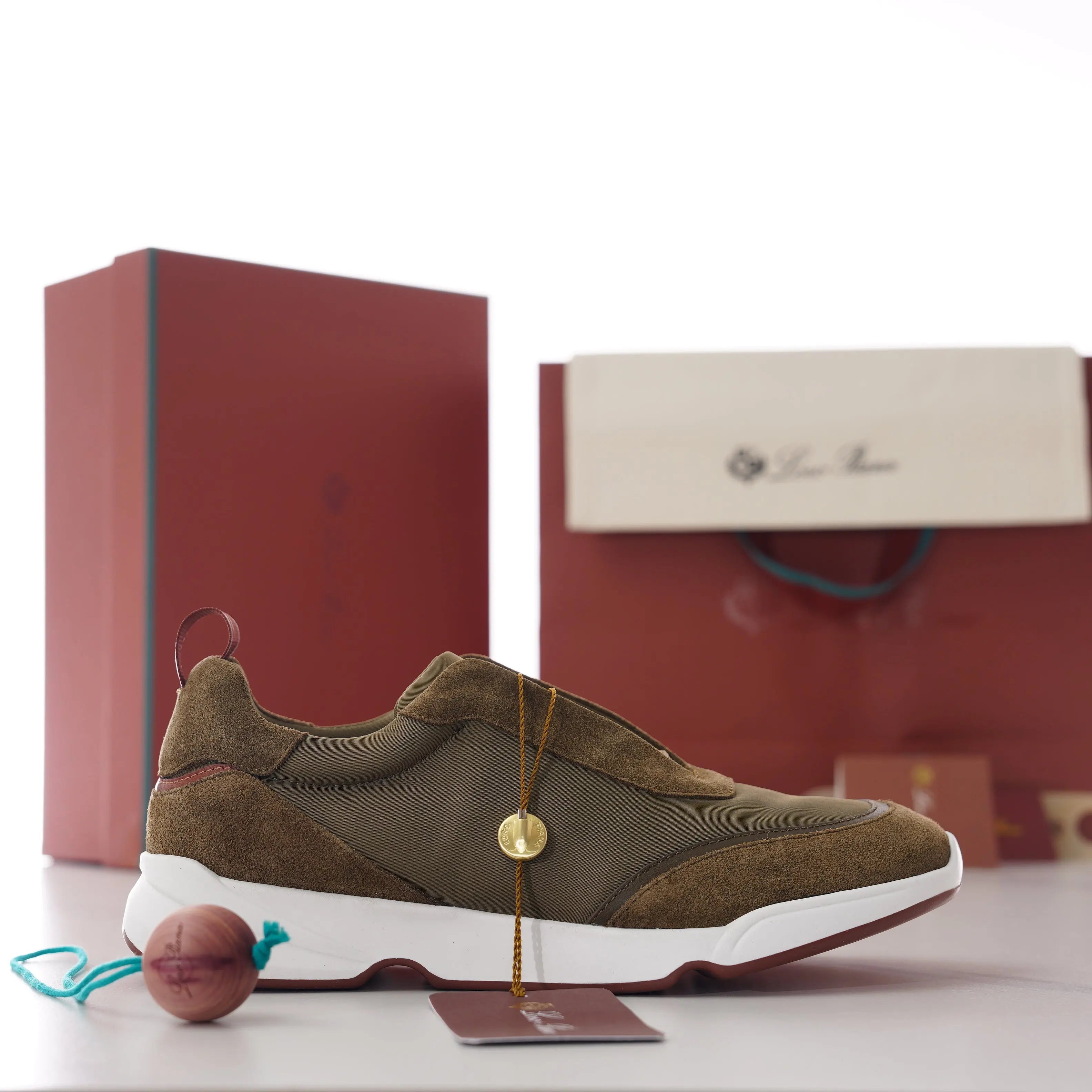 ablyshop, ablyshop.com, Week End Walk Sneakers