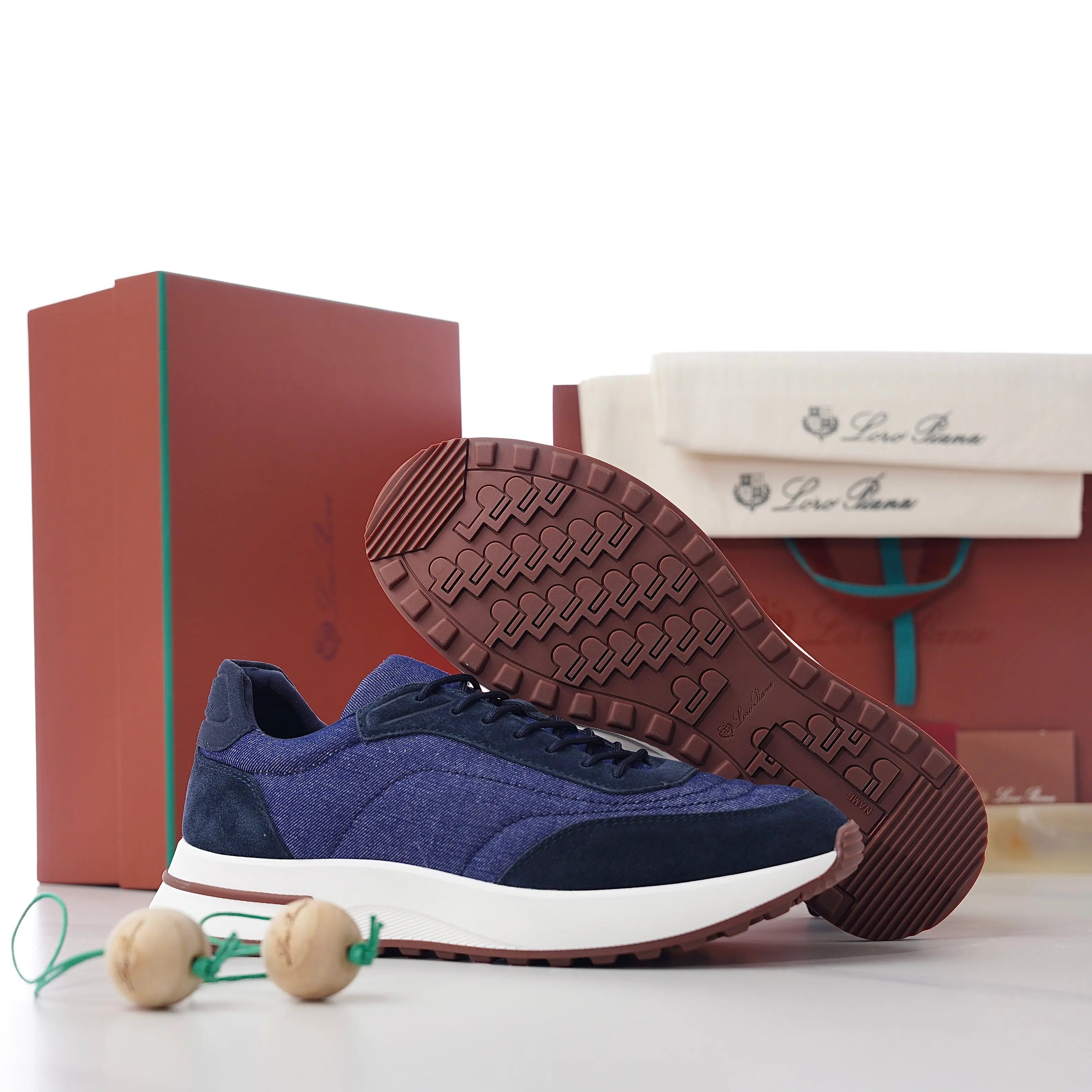 ablyshop, ablyshop.com, Week End Walk Sneakers