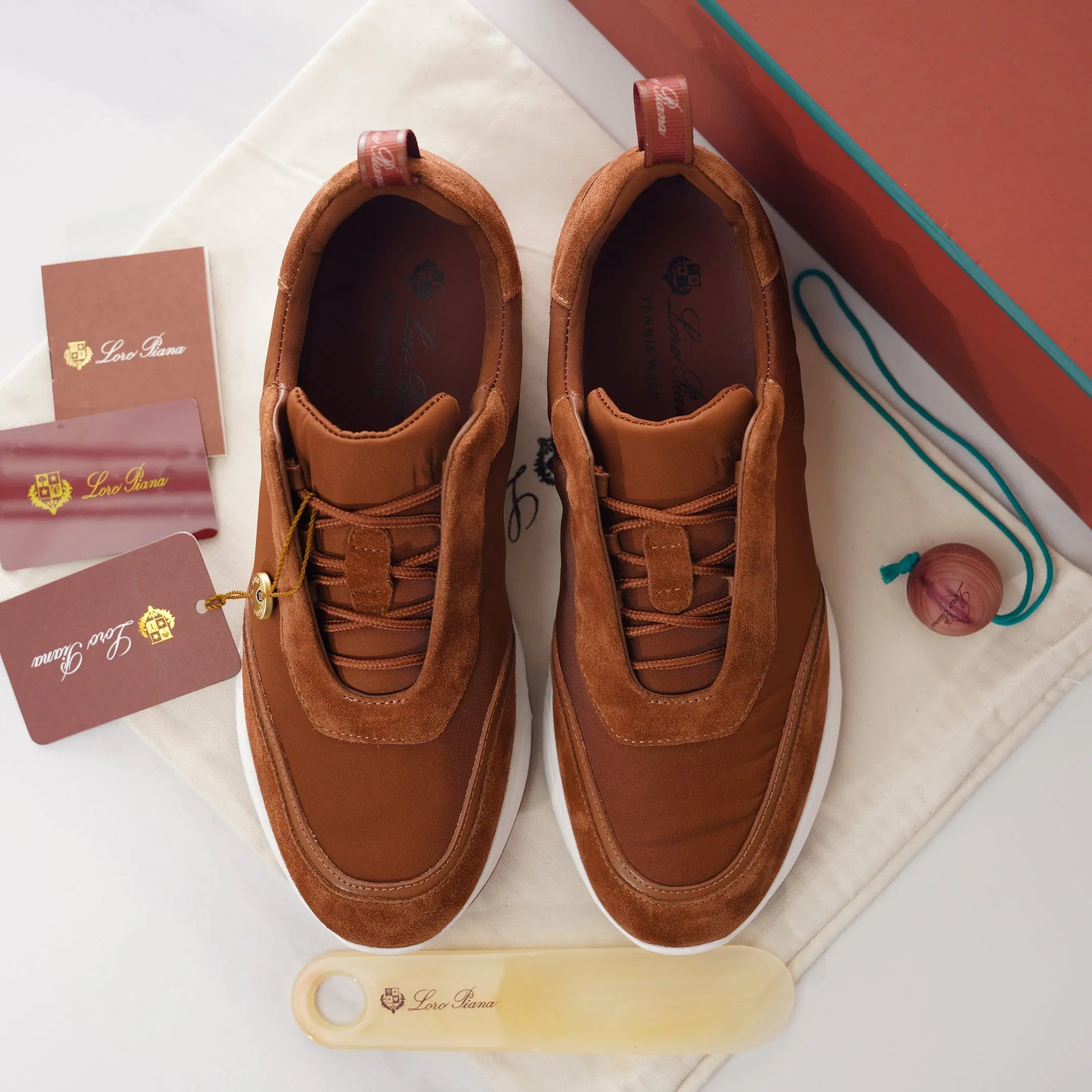 ablyshop, ablyshop.com, Week End Walk Sneakers