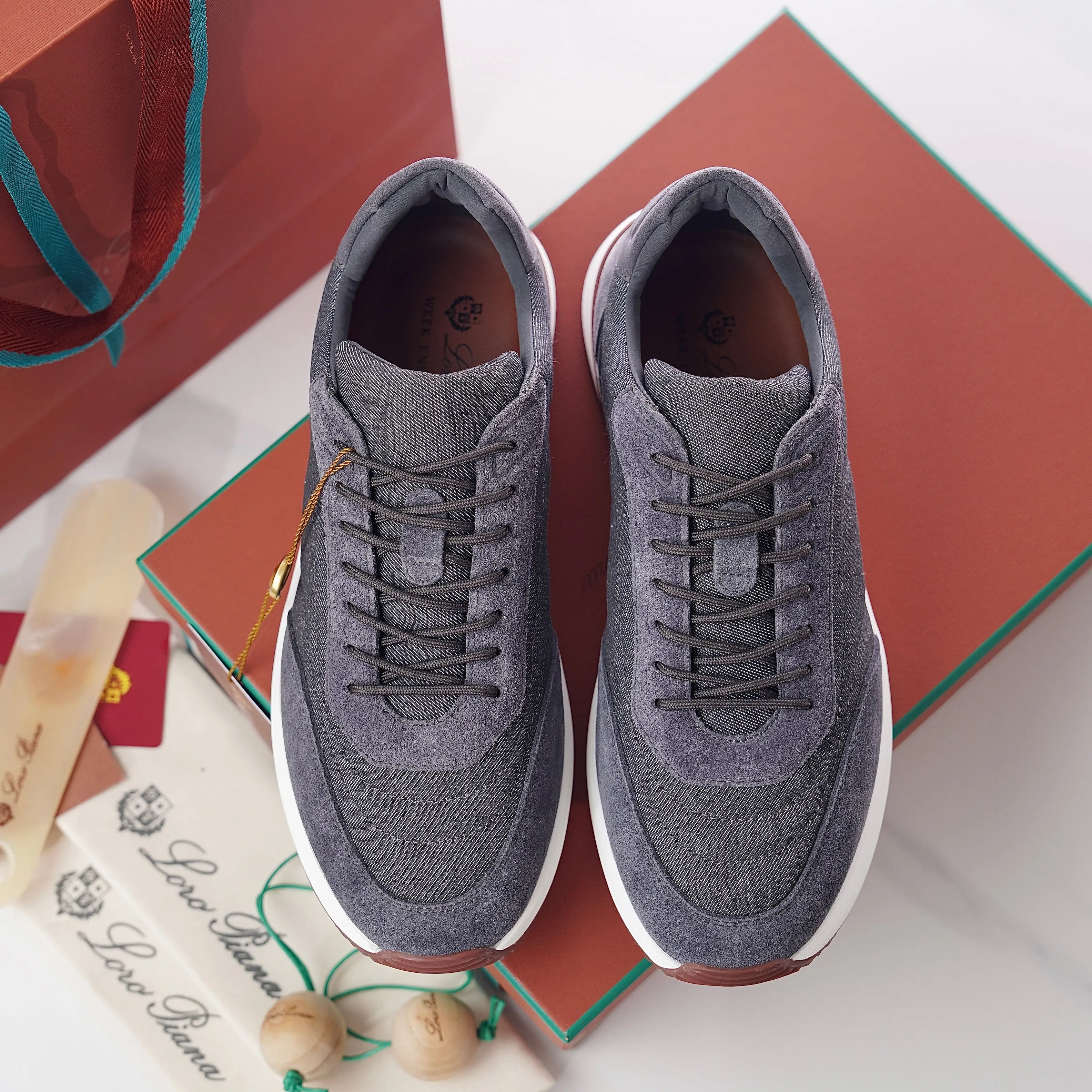 ablyshop, ablyshop.com, Week End Walk Sneakers
