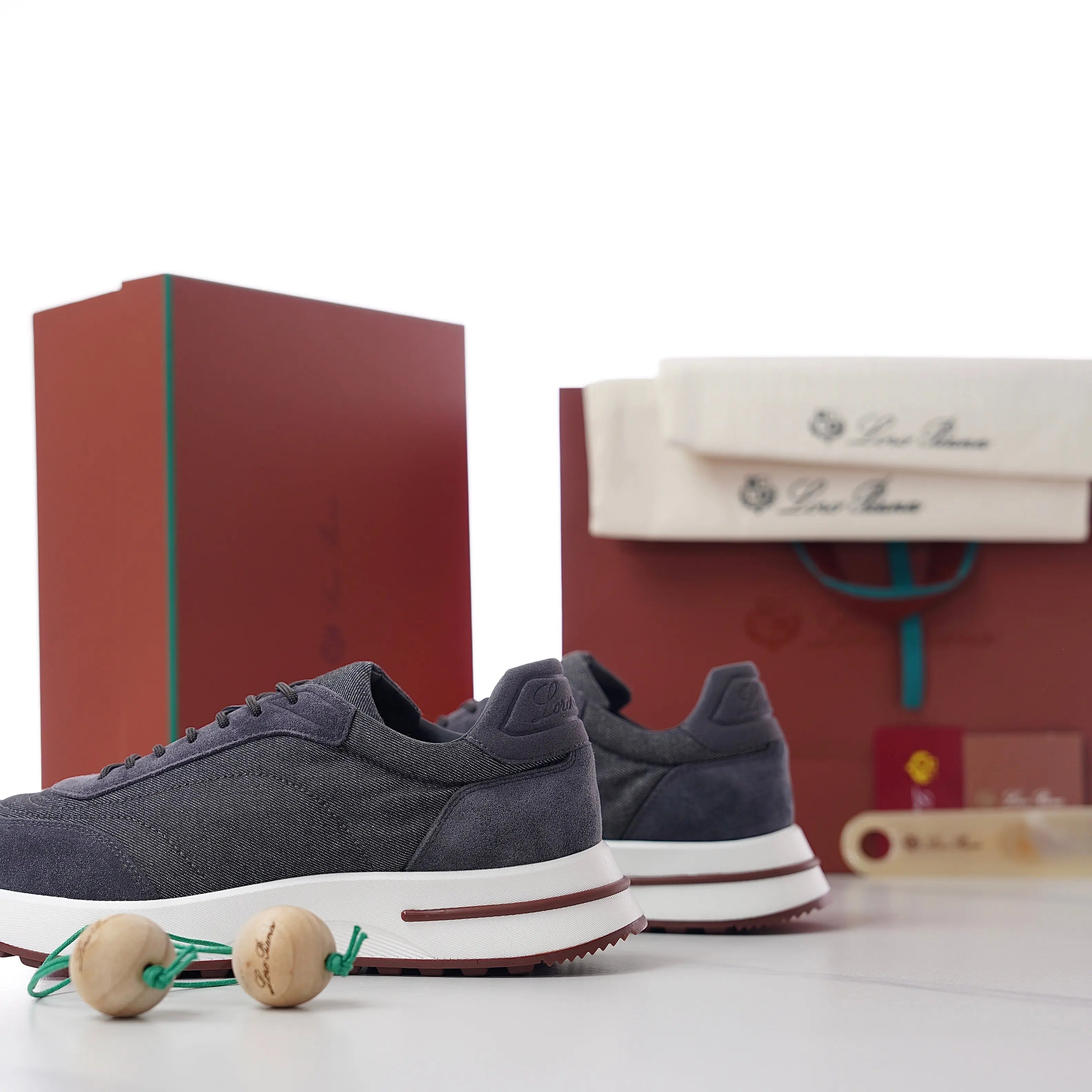 ablyshop, ablyshop.com, Week End Walk Sneakers