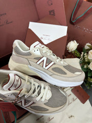 New Balance x Loro Piana 990v6 Sneakers