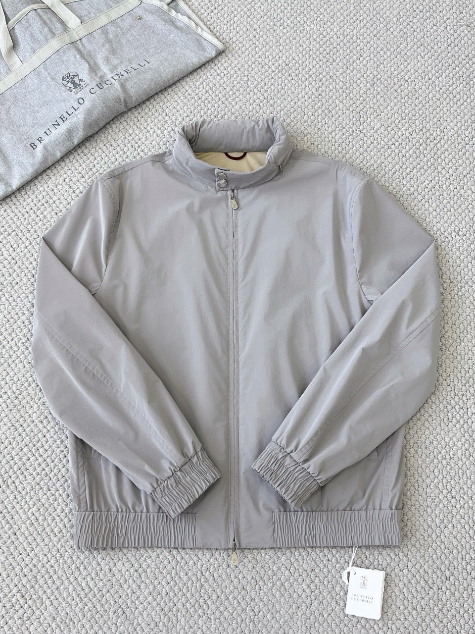 Luxury Men Lightweight Windbreaker Jacket Stand Collar With Hidden Hood Full Zip Elastic Cuffs Hem Smart Casual Business Outerwear For Men