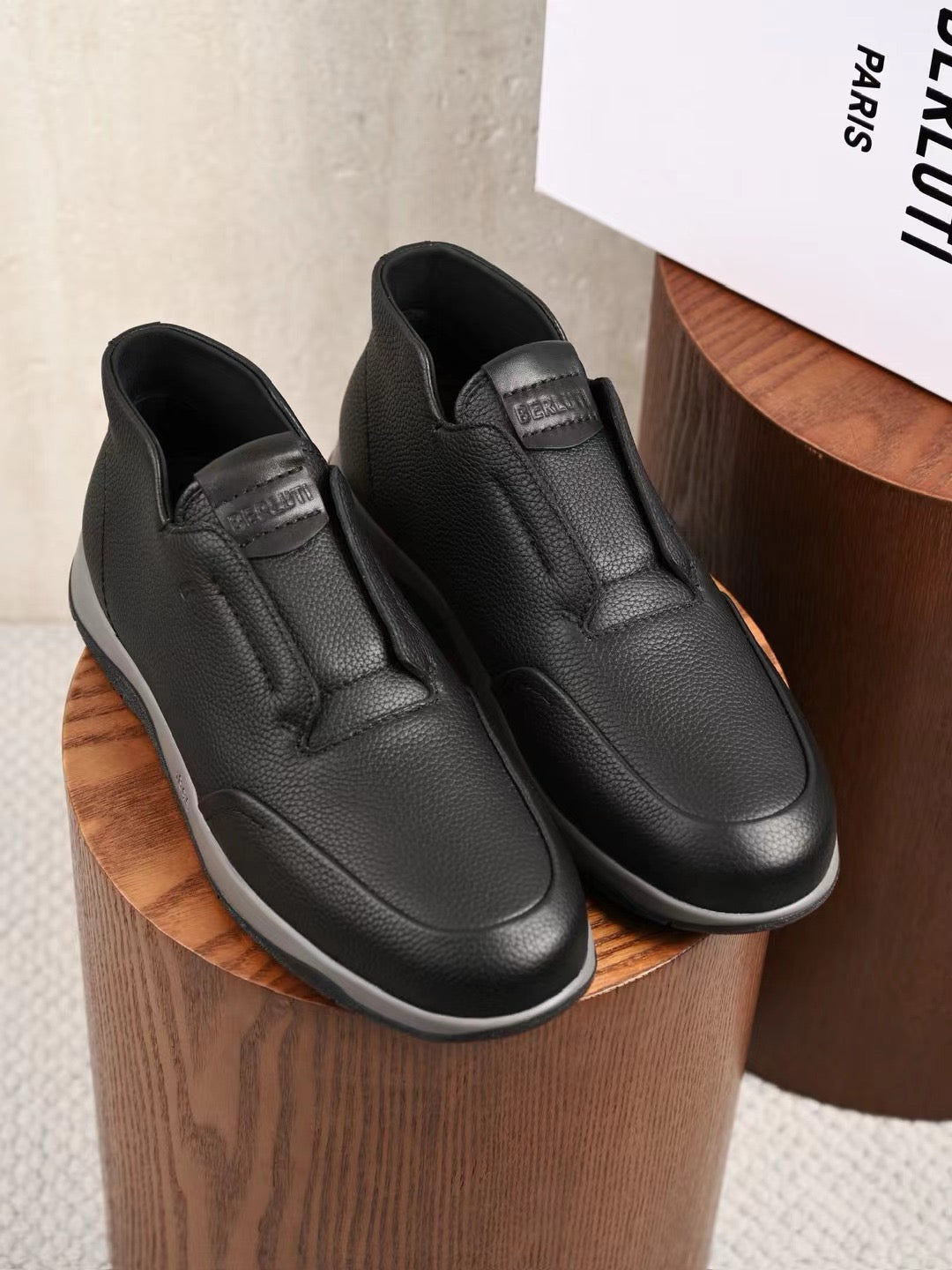 Berluti Men's Grained Leather Laceless Slip-On Ankle Boots, Quiet Luxury Old Money Casual Chukka Sneaker Boots
