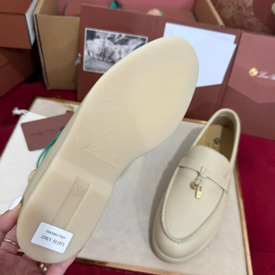 ablyshop, ablyshop.com,Summer Charms Walk Loafer